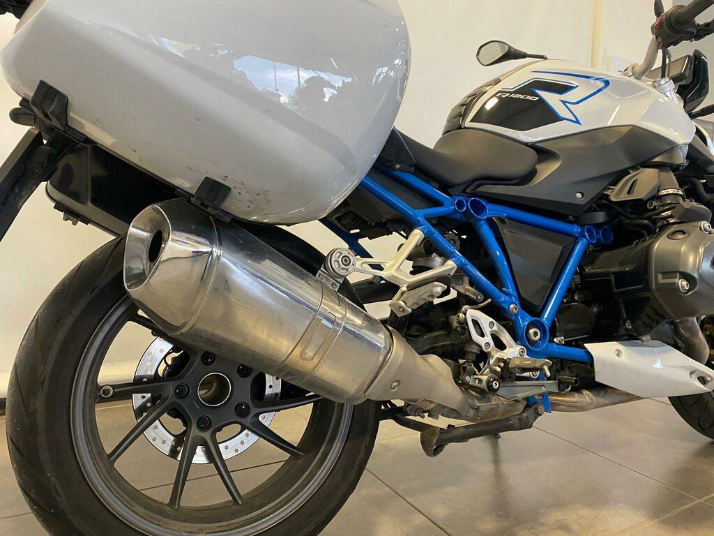 R 1200 R