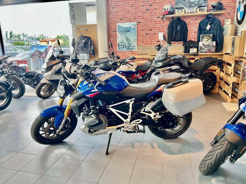 R 1250 R