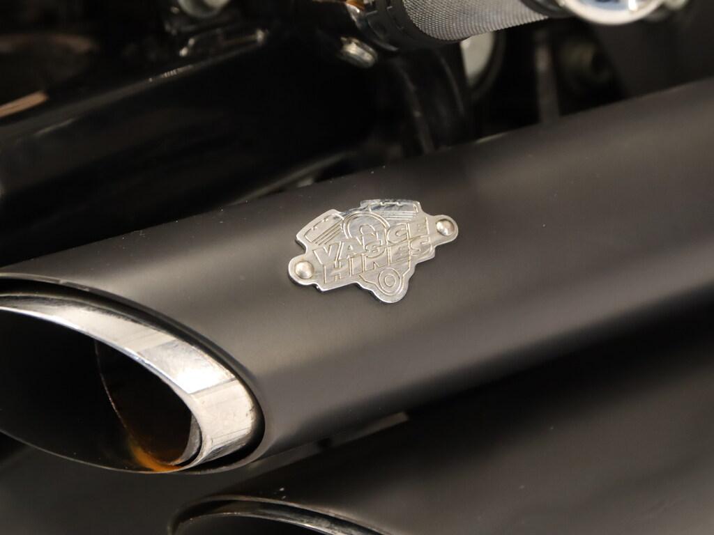 883 IRON