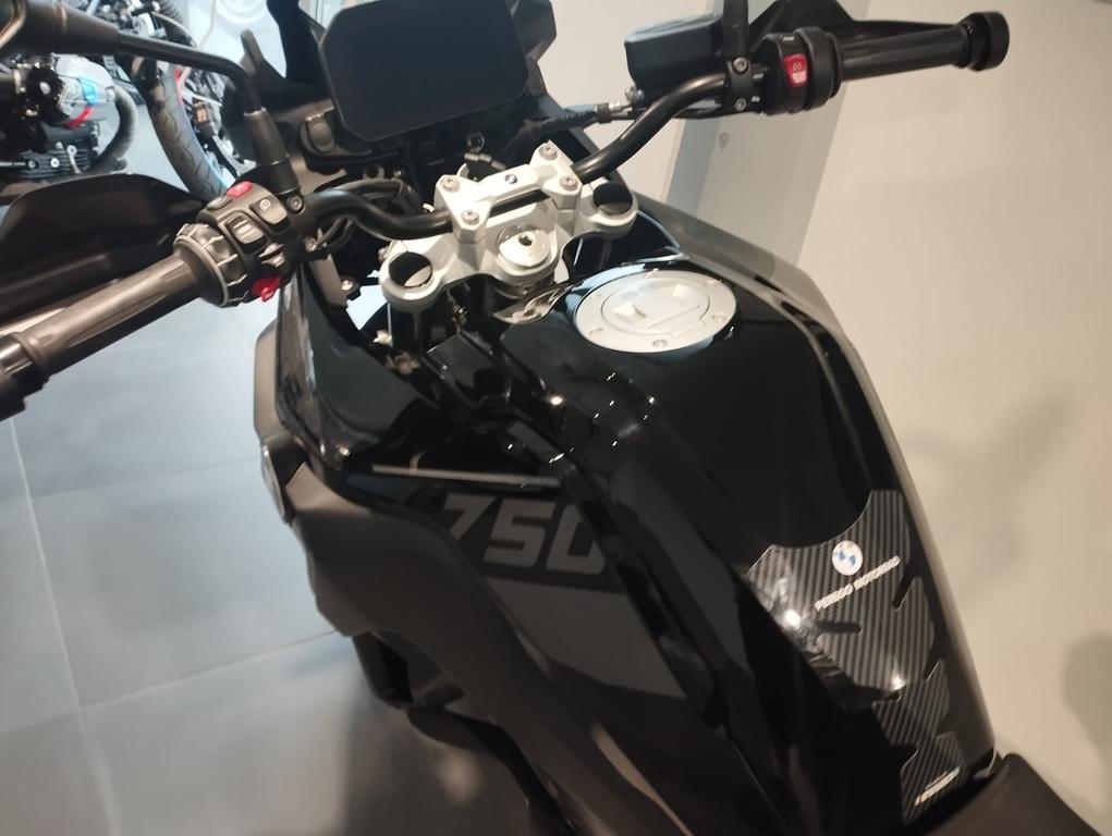F 750 GS