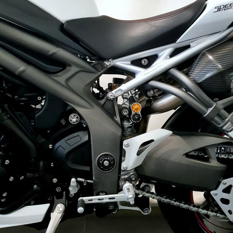 SPEED TRIPLE 1050
