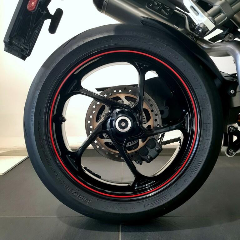 SPEED TRIPLE 1050