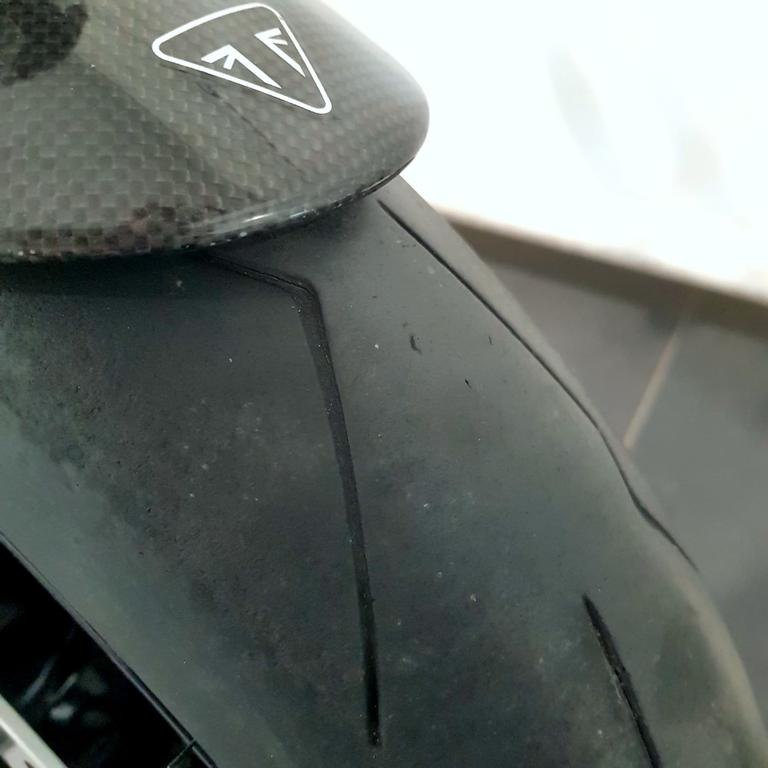 SPEED TRIPLE 1050