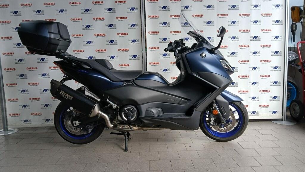 T-MAX 560
