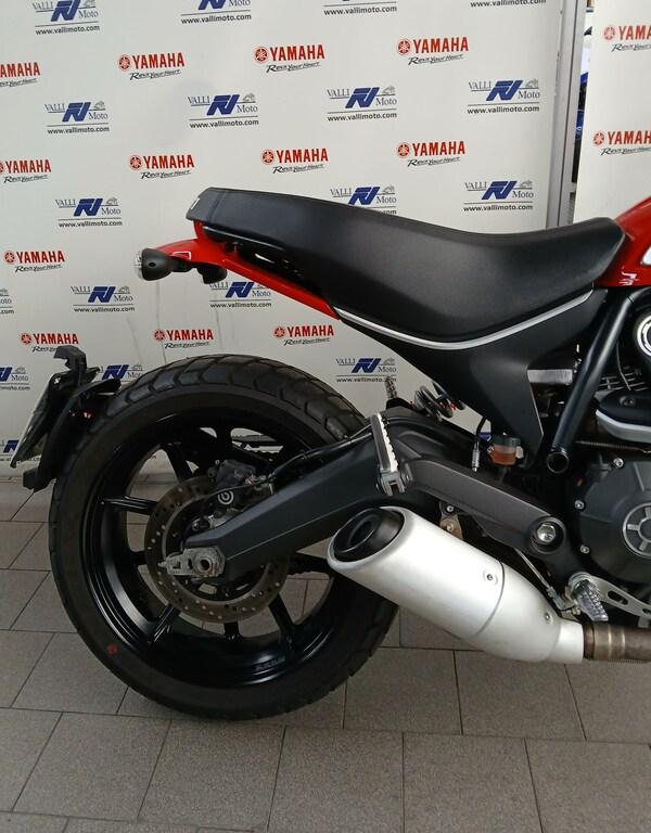 SCRAMBLER 800