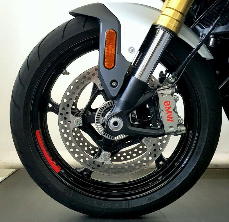 R 1300 RS