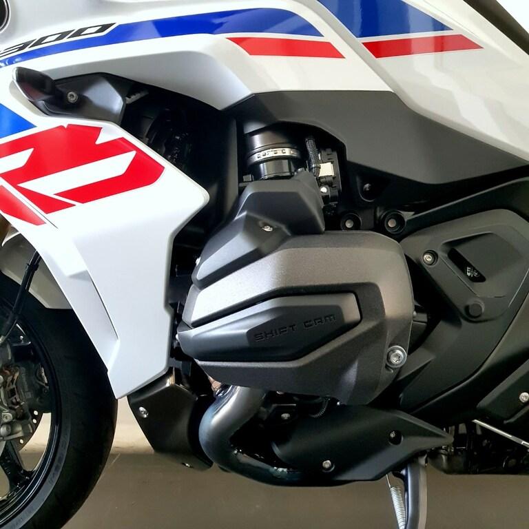 R 1300 RS