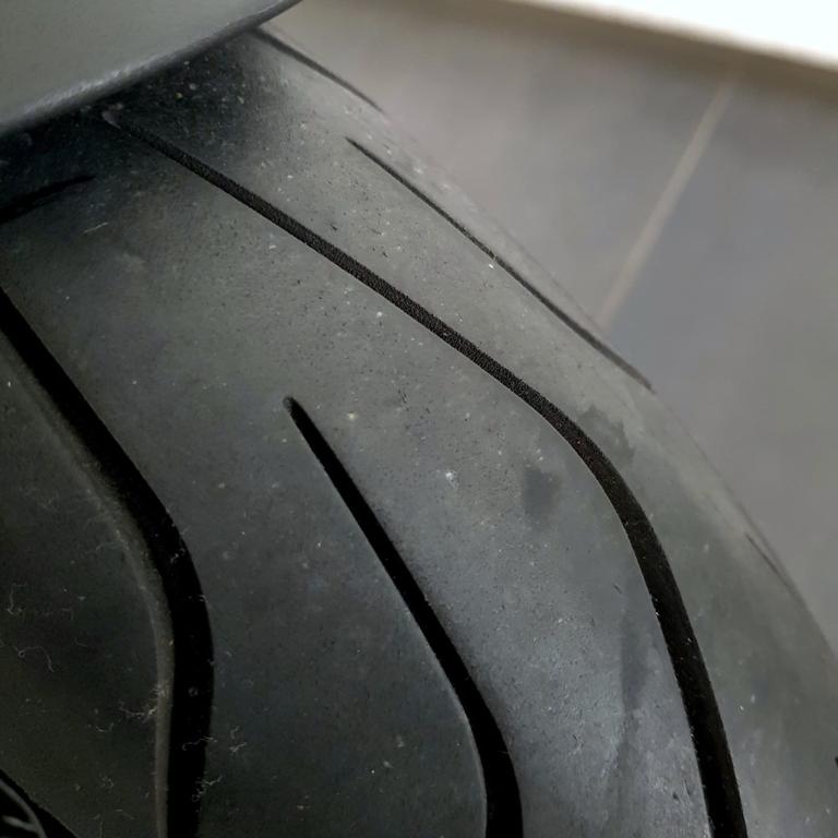R 1300 RS
