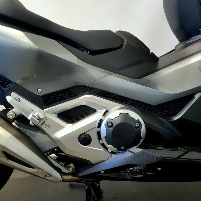 FORZA 750