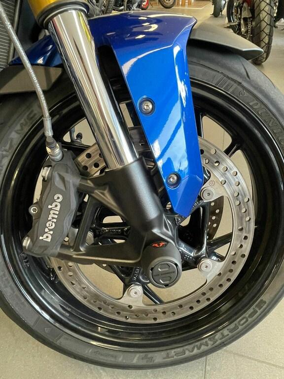 F 900 XR