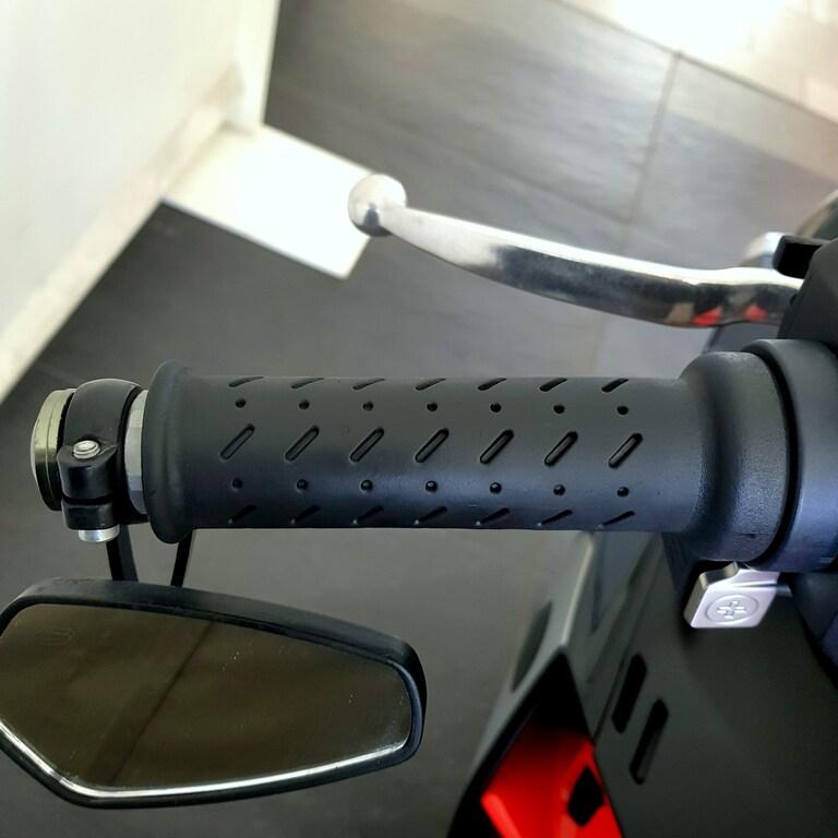 TUONO 1100 V4