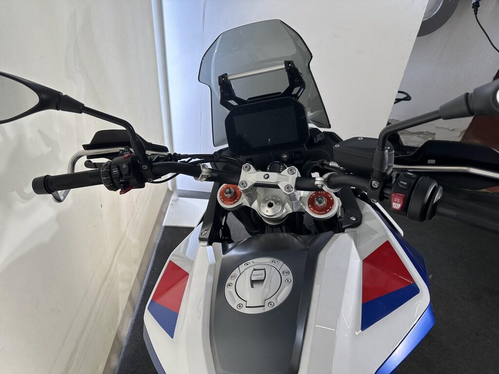 F 900 GS