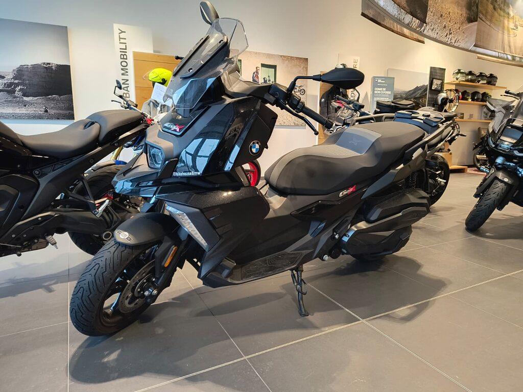 C 400 X