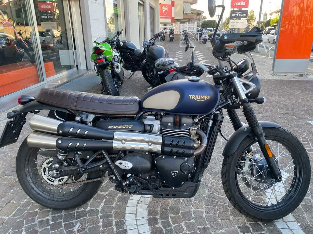 STREET SCRAMBLER 900