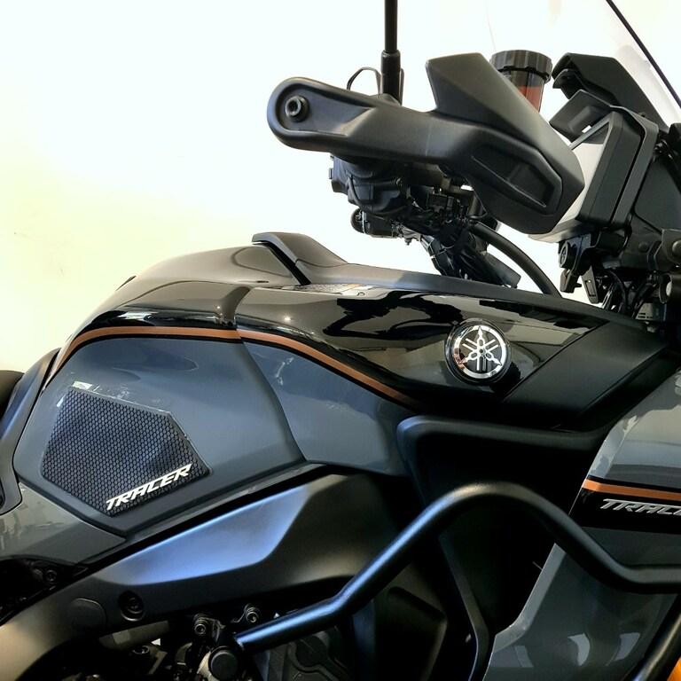 TRACER 9