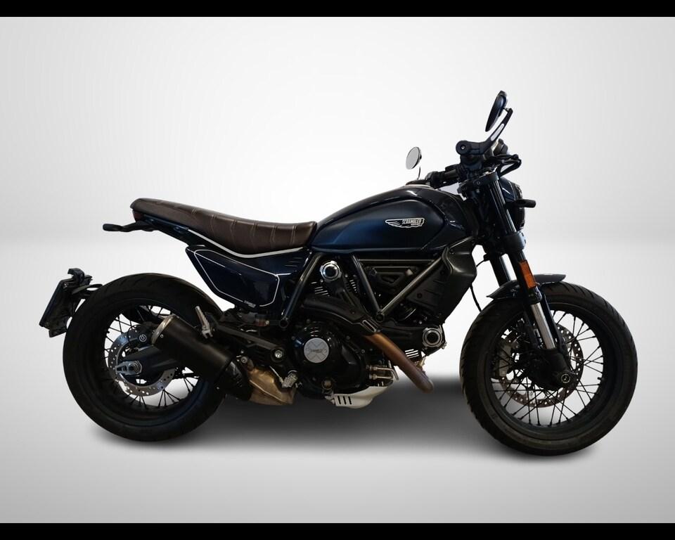 SCRAMBLER 800