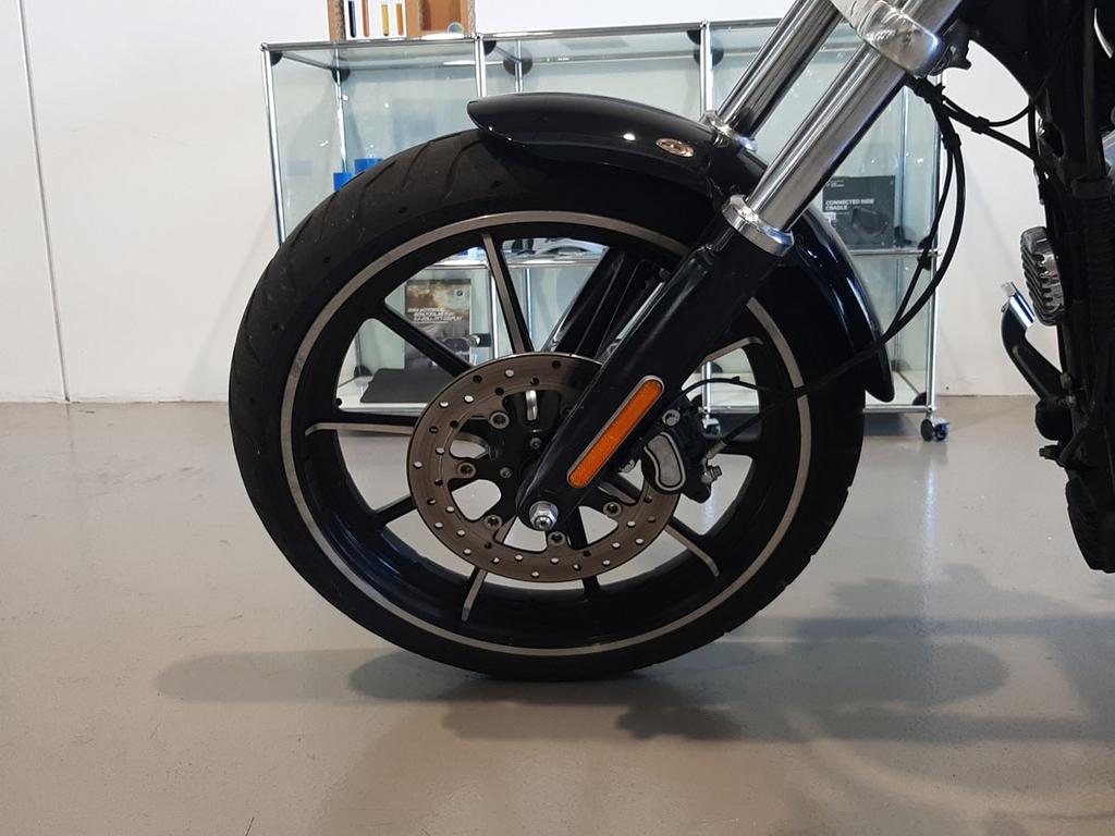SOFTAIL 1690 BREAKOUT