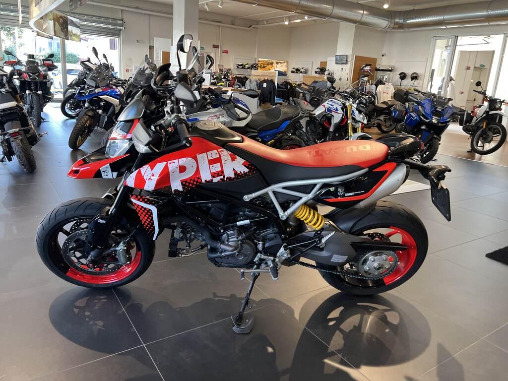 HYPERMOTARD 950