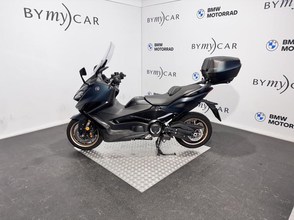 T-MAX 560