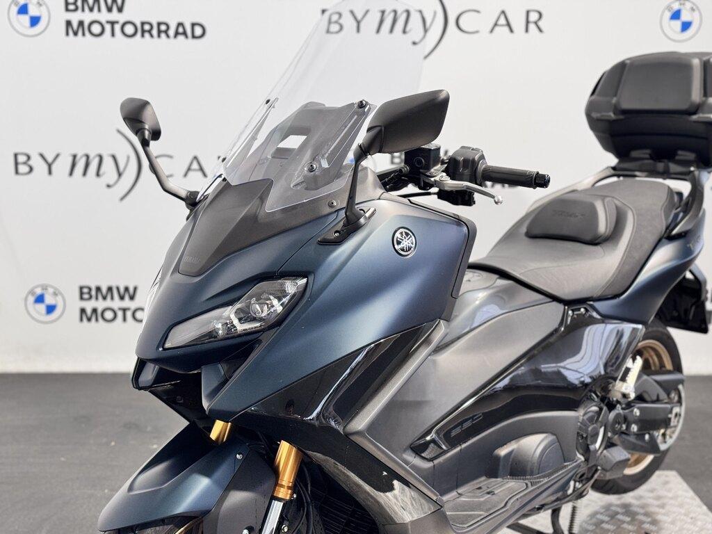 T-MAX 560