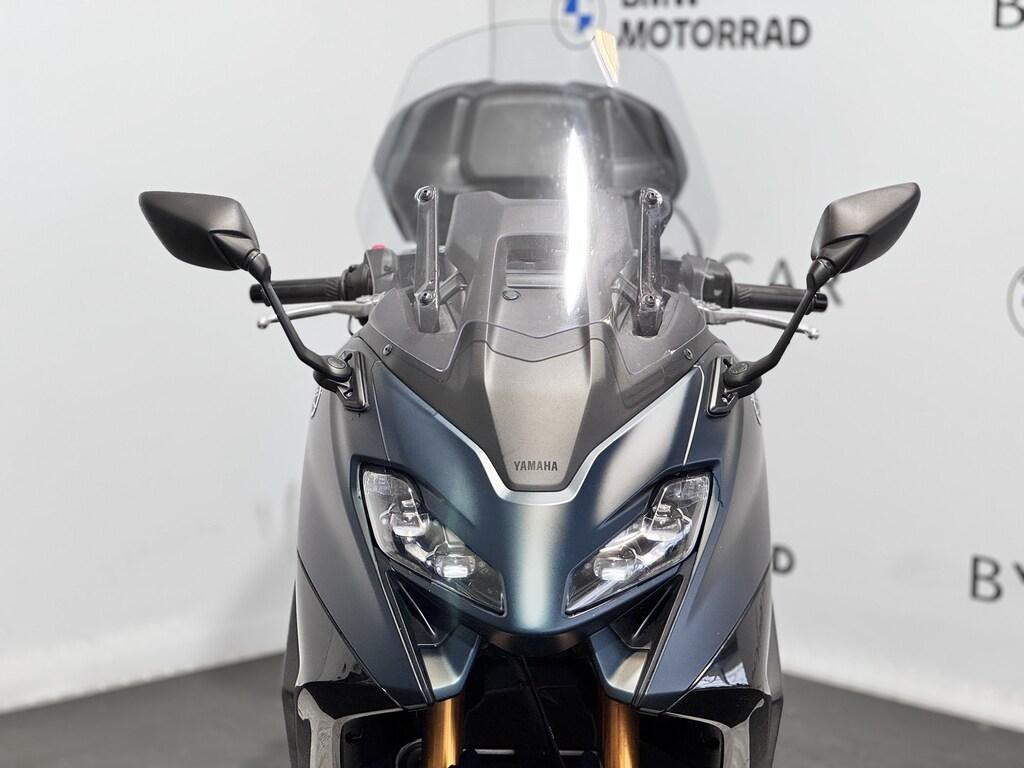 T-MAX 560