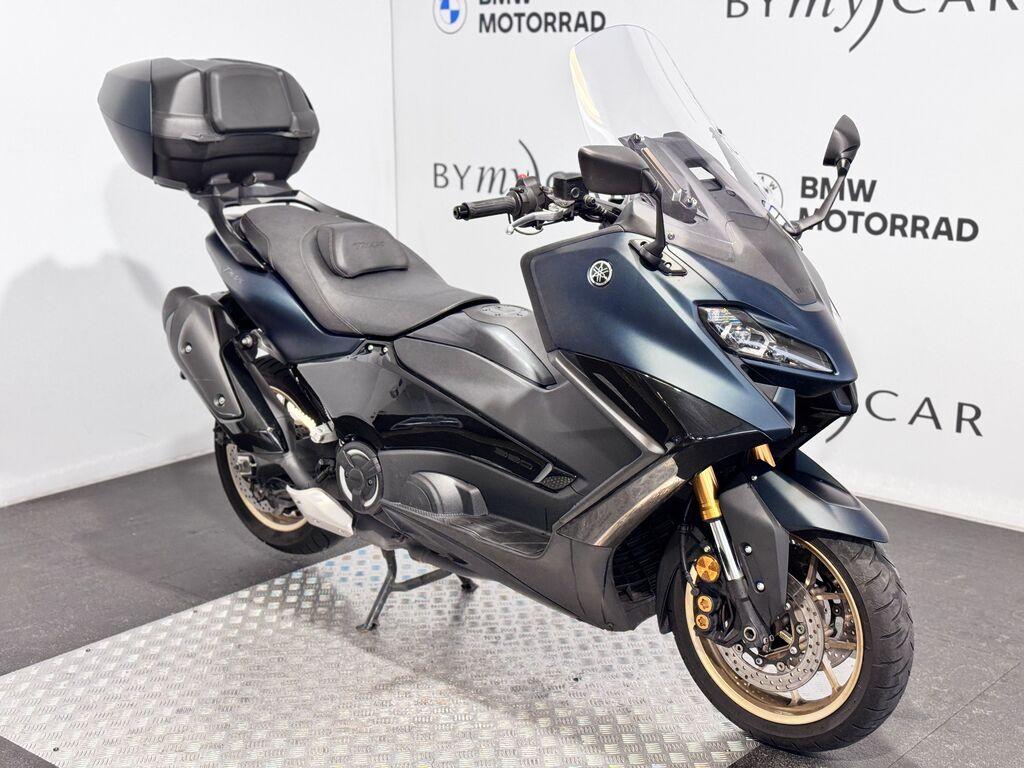 T-MAX 560