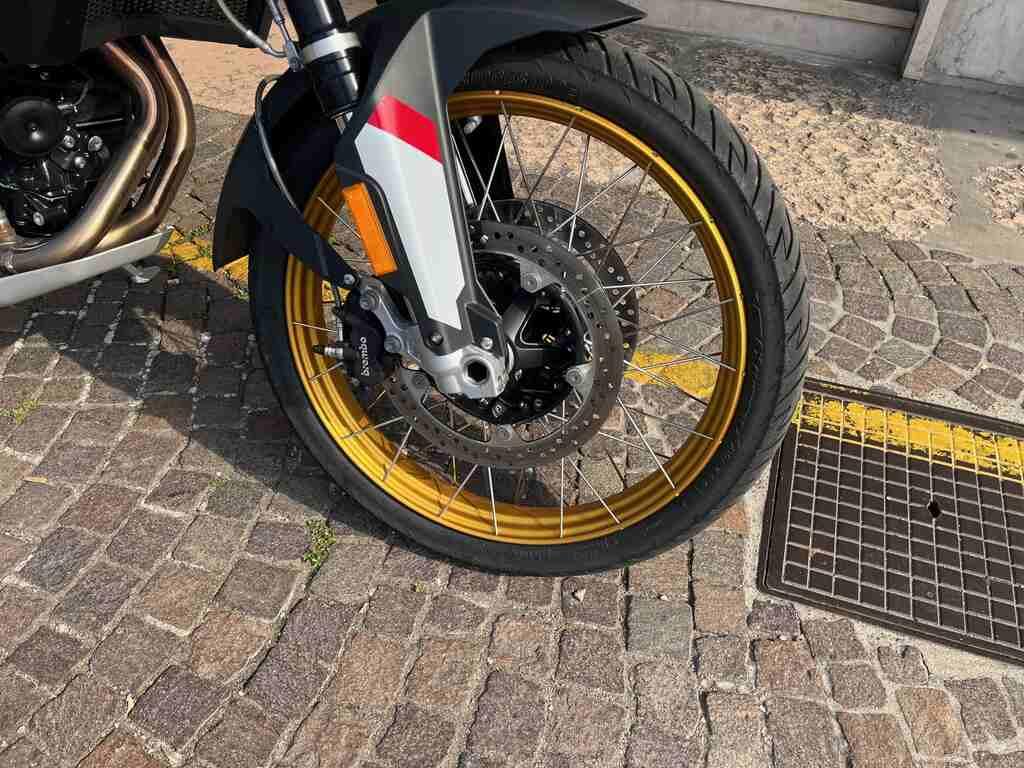 F 900 GS