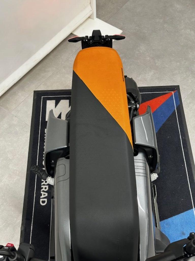 CE 04