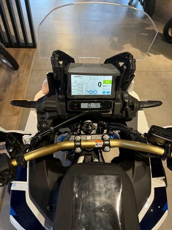 AFRICA TWIN 1100