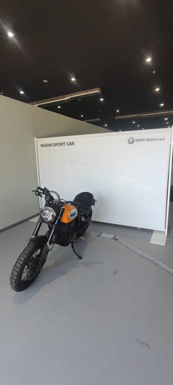 SCRAMBLER 800