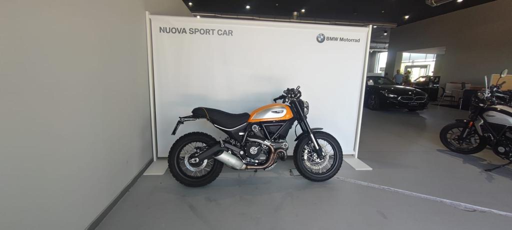 SCRAMBLER 800
