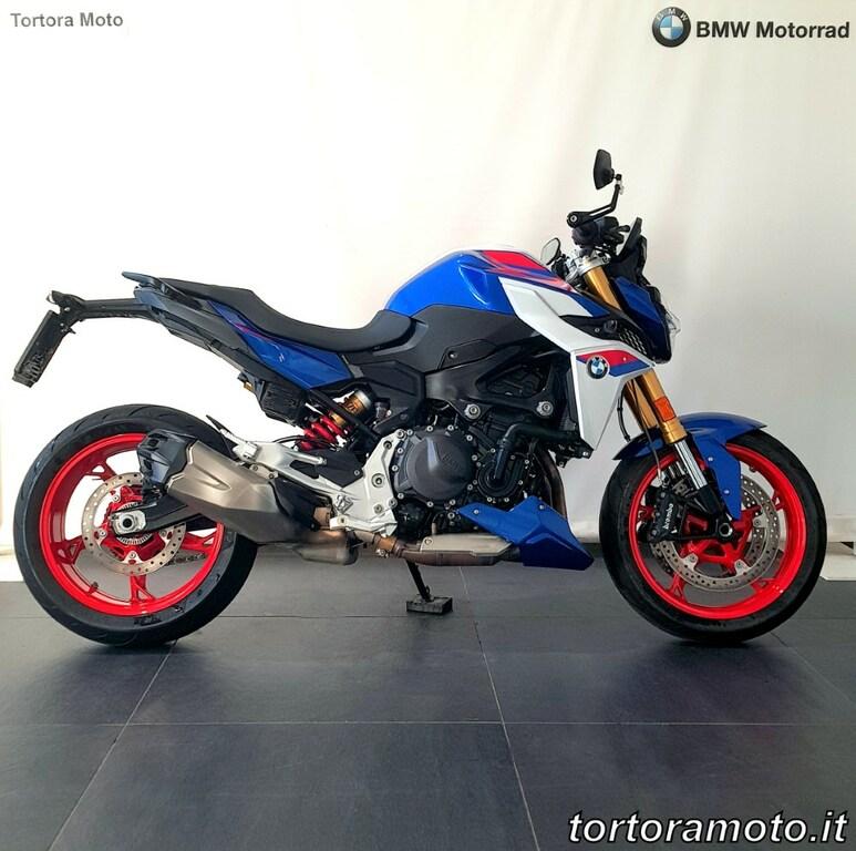 F 900 R
