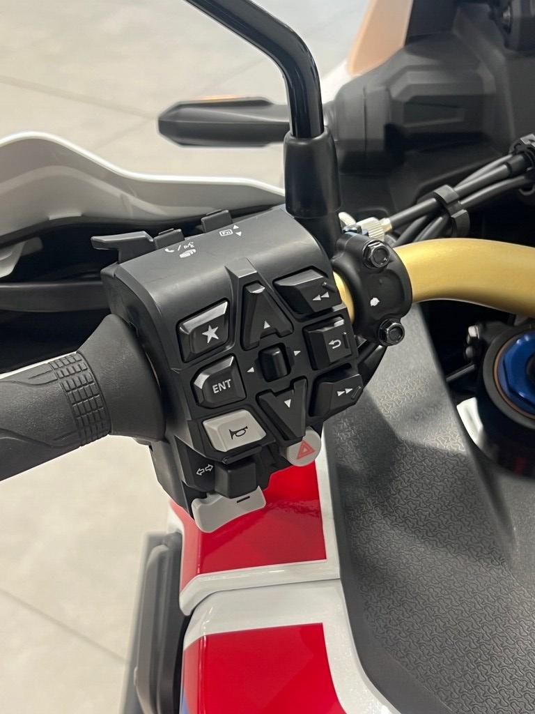 AFRICA TWIN 1100