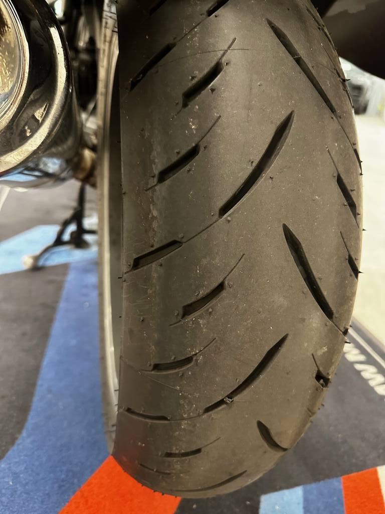 R 1200 R