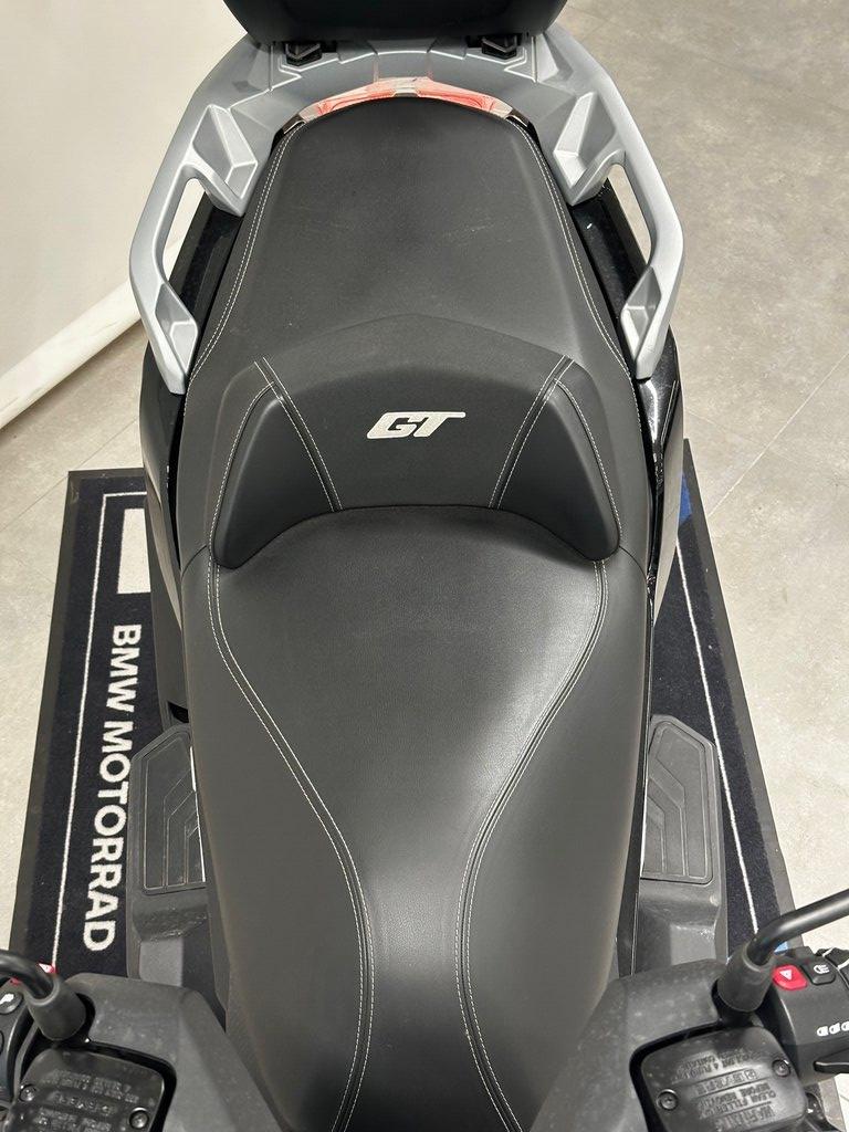 C 400 GT