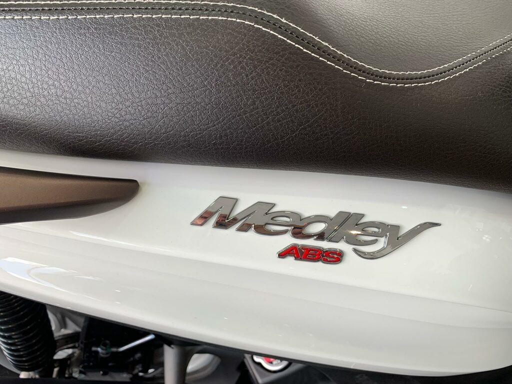 MEDLEY 125