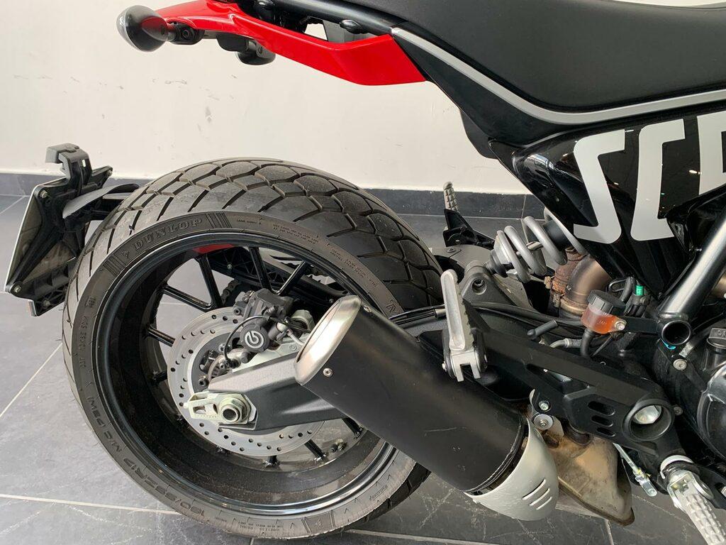 SCRAMBLER 800