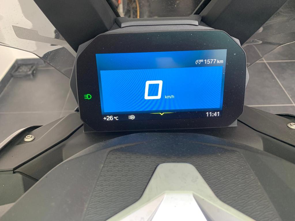 C 400 X