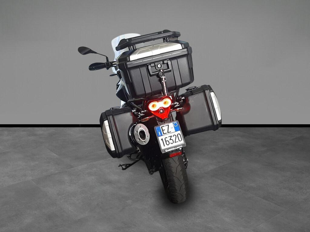 V85 TT