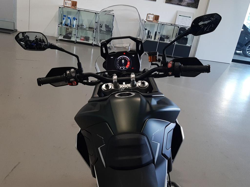 TIGER 900