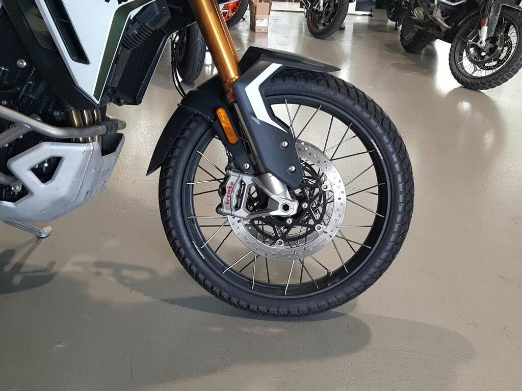 TIGER 900