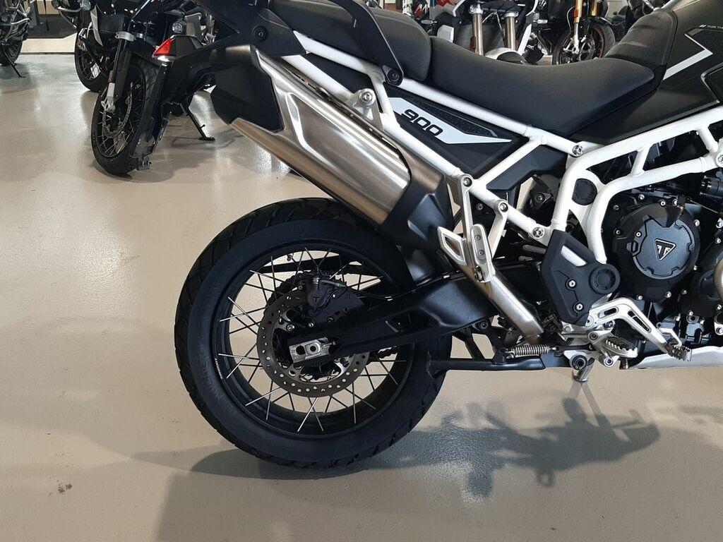 TIGER 900