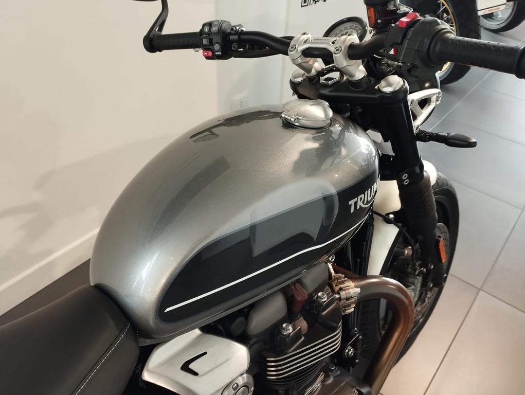 SPEED TWIN 1200