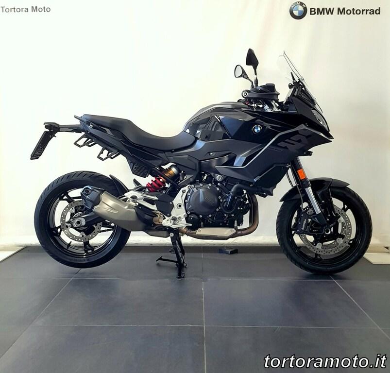 F 900 XR