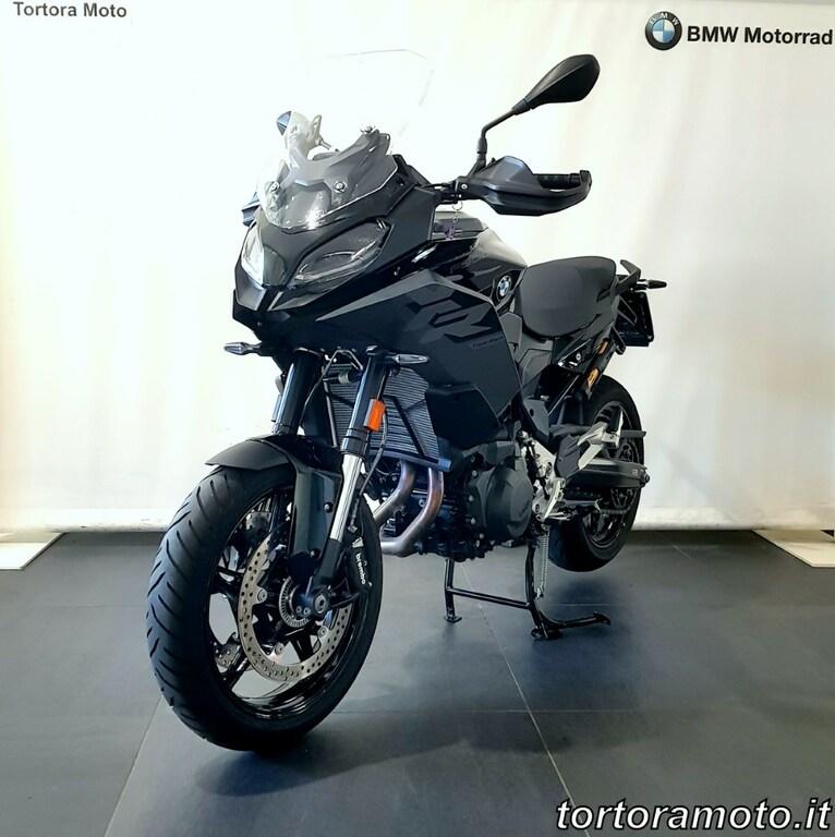 F 900 XR