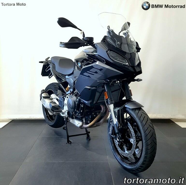 F 900 XR