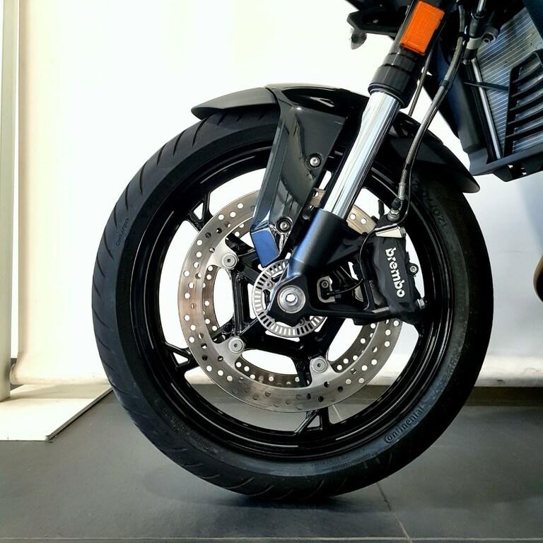 F 900 XR