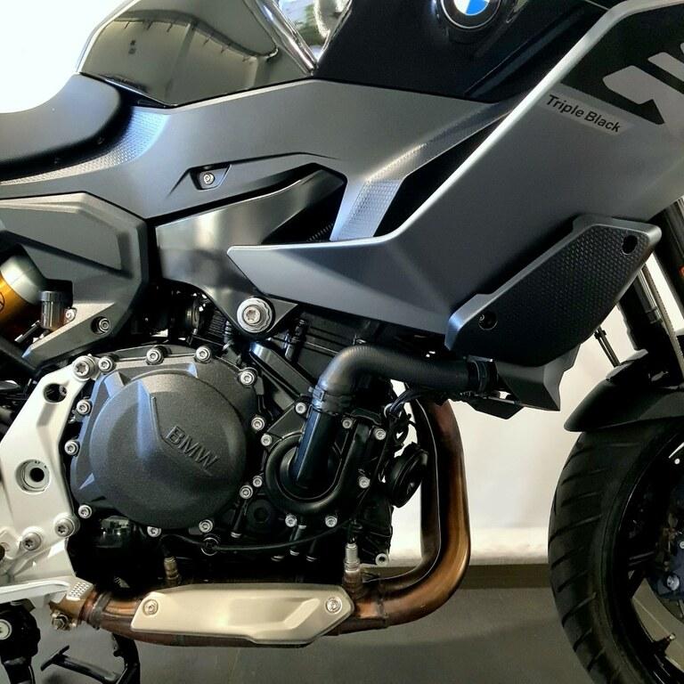 F 900 XR