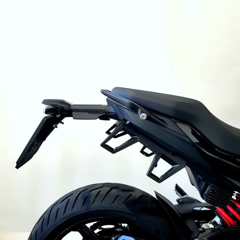 F 900 XR
