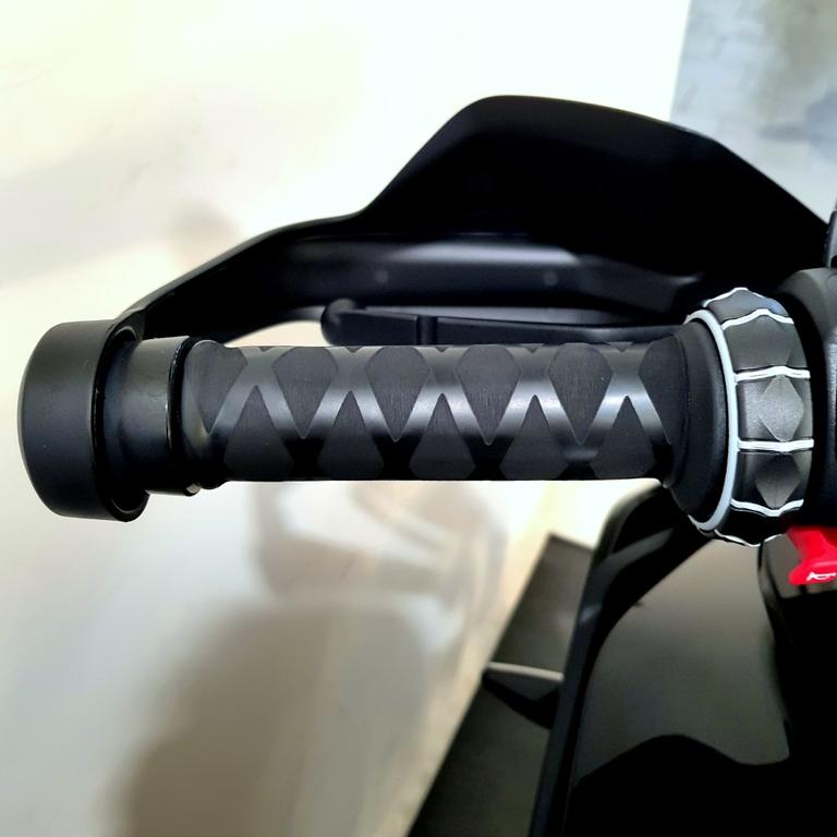 S 1000 XR